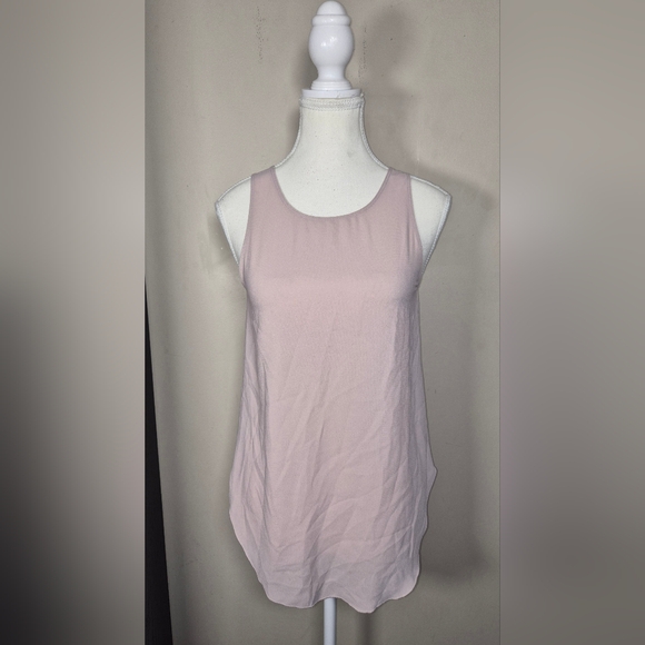 Wilfred Tops - 5 For $25✨️Wilfred Aritzia Extra Small Xs Light Pink Shortsleeve Blouse Tank Top